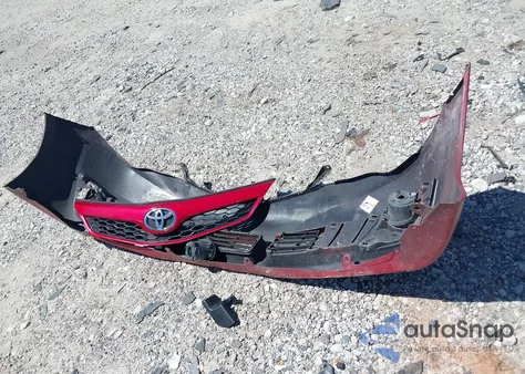 2014 Toyota Camry Se z USA, uszkodzony, nr VIN 4T1BF1FK9EU732368